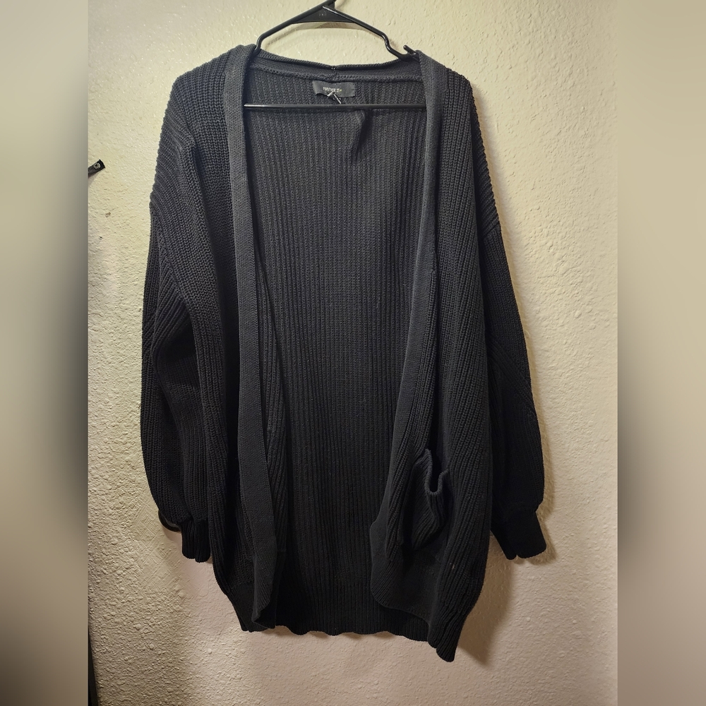 Forever 21 Black Knit Sweater